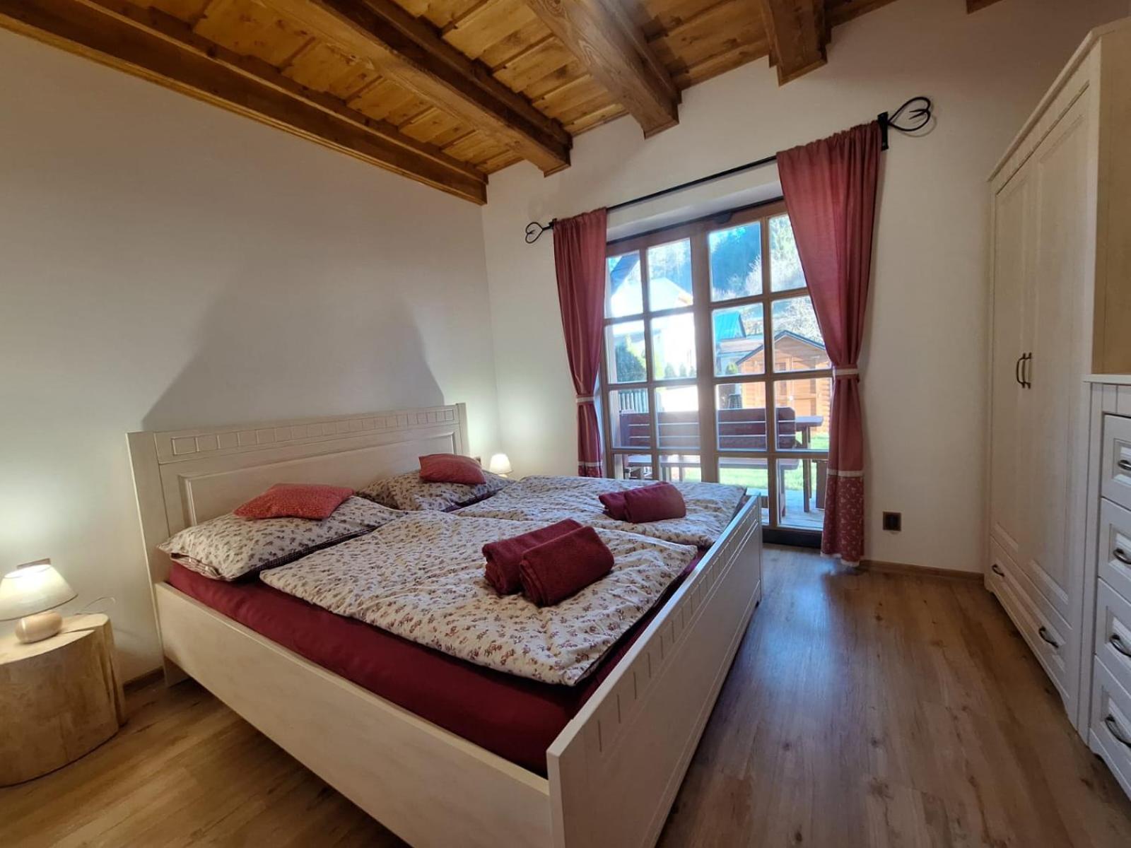 Apartman Jezerne Вельке-Карловице Экстерьер фото